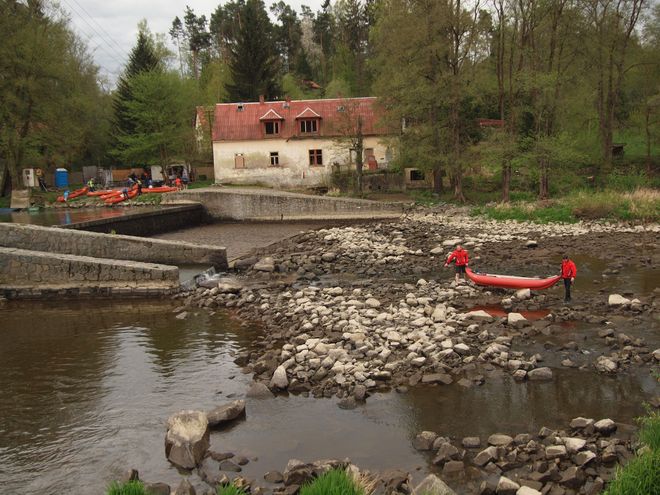 Sázava, vodní turistika pod Kaňovem